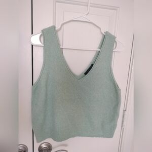 Tahari Women’s Cropped Party/Formal Tank Top Size Medium